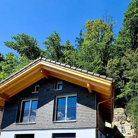 Hillside Loft, 2 Bedrooms, Max 5 Guests * Ringgenberg