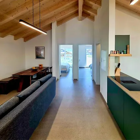 Hillside Loft, 2 Bedrooms, Max 5 Guests Ringgenberg